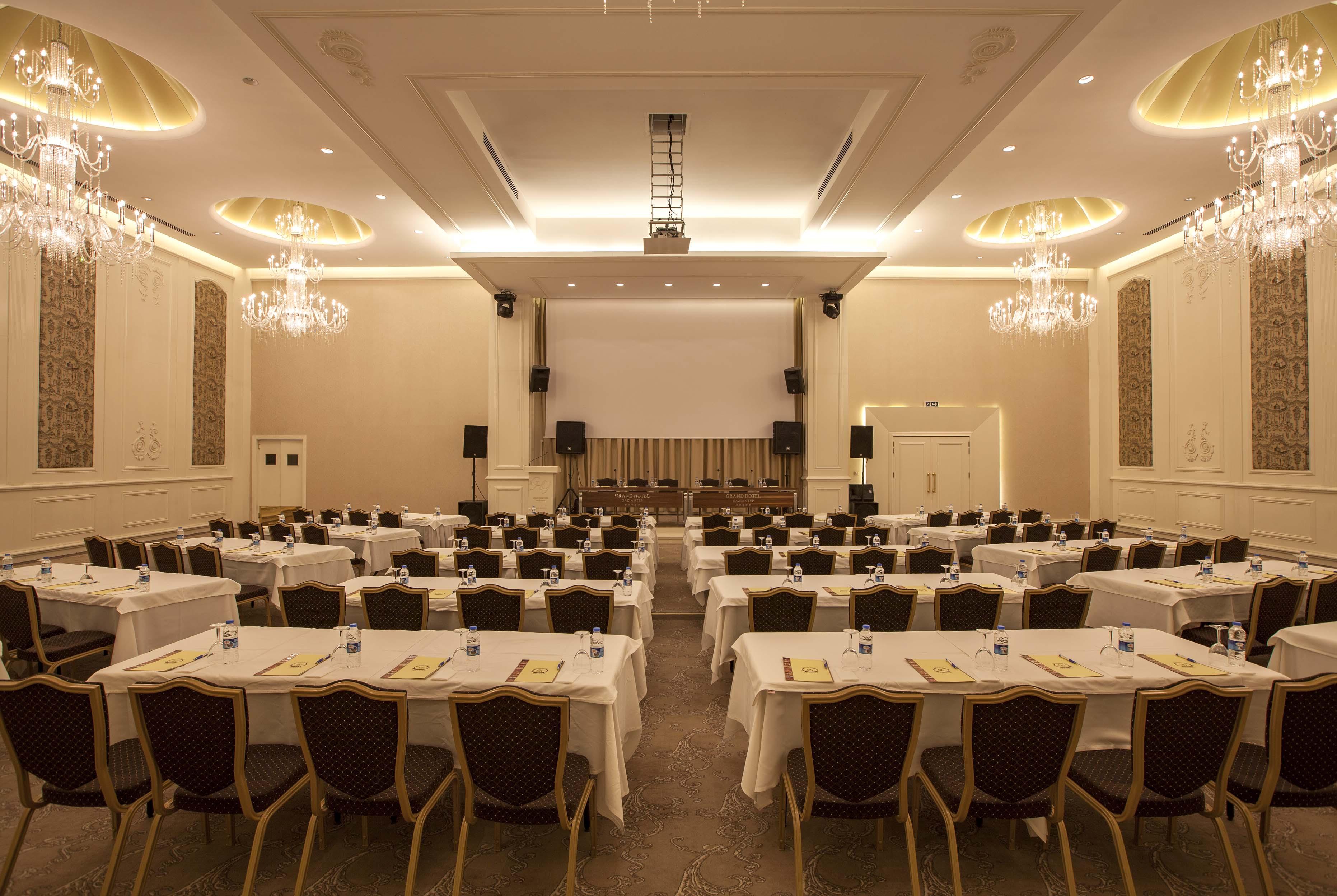 Grand Hotel Gaziantep Buitenkant foto