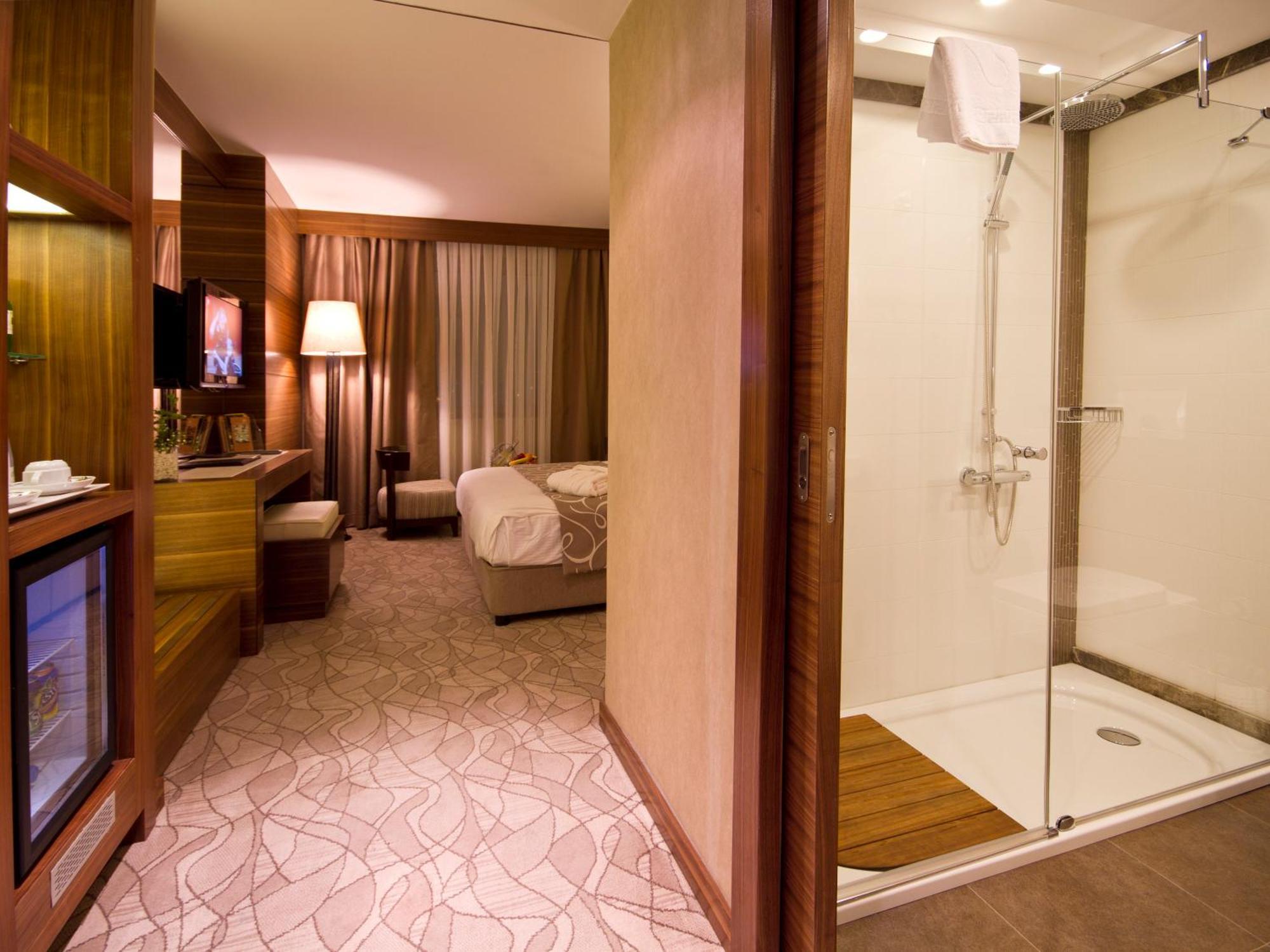 Grand Hotel Gaziantep Buitenkant foto