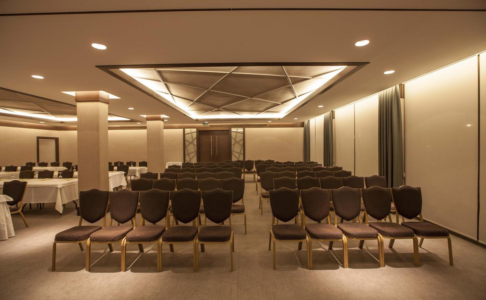 Grand Hotel Gaziantep Buitenkant foto