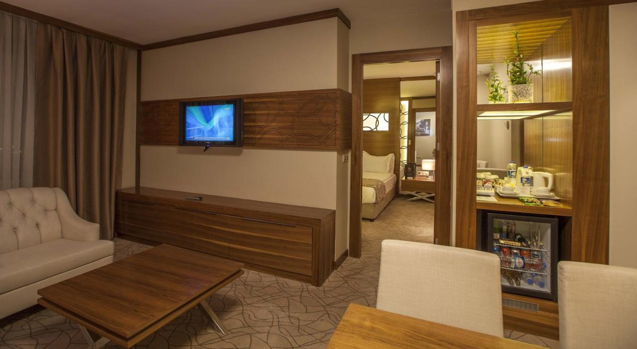 Grand Hotel Gaziantep Buitenkant foto